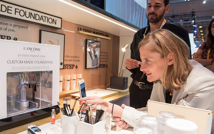 L Oréal Finance L Oréal Presents The New Beauty Experience At Viva Technology Paris 2018