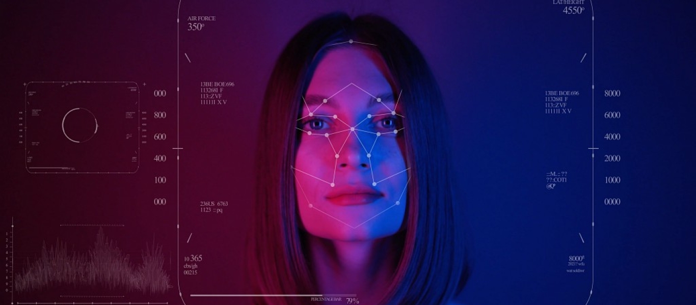 L’Oréal et Verily annoncent un partenariat stratégique inédit pour faire avancer la santé cutanée de précision Portrait de femme